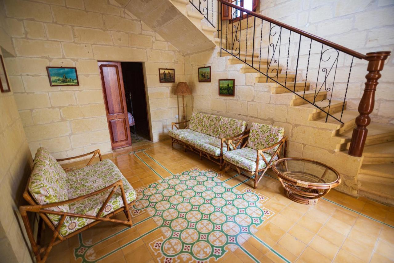 Dar Ta' Tumas Villa Gharb  Luaran gambar